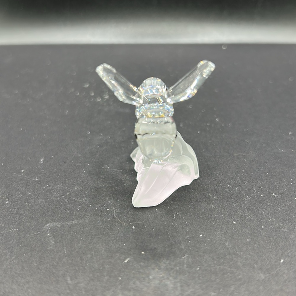 Swarvoski Silver Crystal Honey Bee on Flower. Excellent condition. - Picture 2 of 5